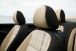 Volkswagen Beetle Turbo Convertible 2016 года (NA)